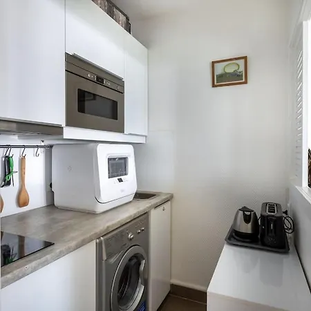 Le Cocoon Paris Expo Appart'hotel Adagio 4*